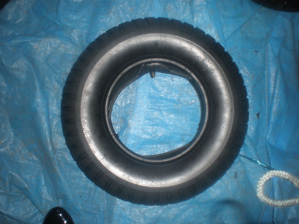 专业生产手推车WHEELBARROW内外胎4.00-8