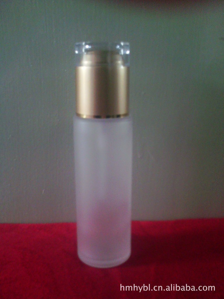 鸿运玻璃制品长期供应120mll磨砂乳液瓶