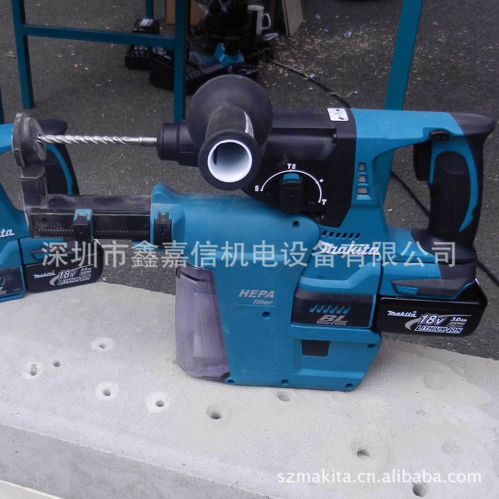 批发日本MAKITA牧田无碳刷充电电锤BHR242RFEV