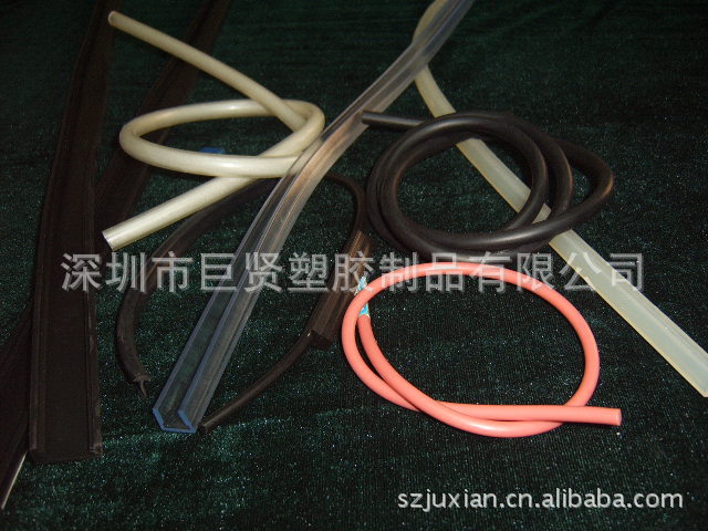 供应挤塑软管、PVC软条、密封条、导光条、