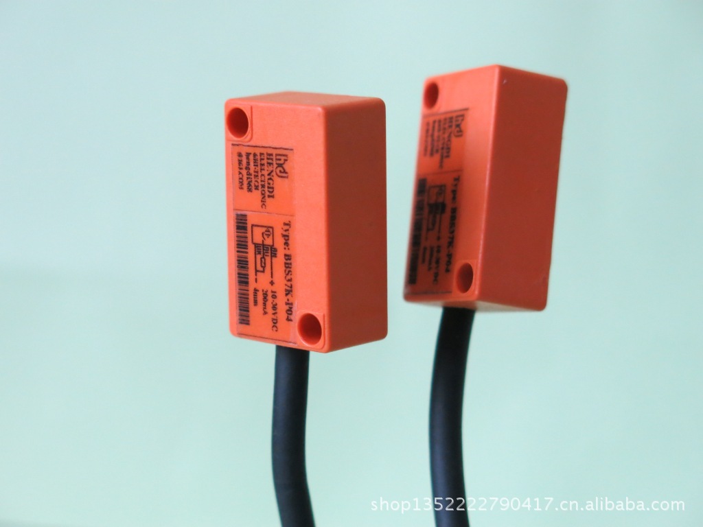 恒笛HENGDI 接近开关 NBB3-V3-Z4