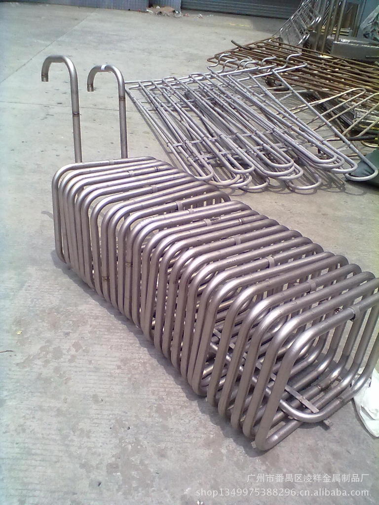 电镀设备纯钛槽专用钛管各种电镀钛管生产批发各种钛蛇形管报价