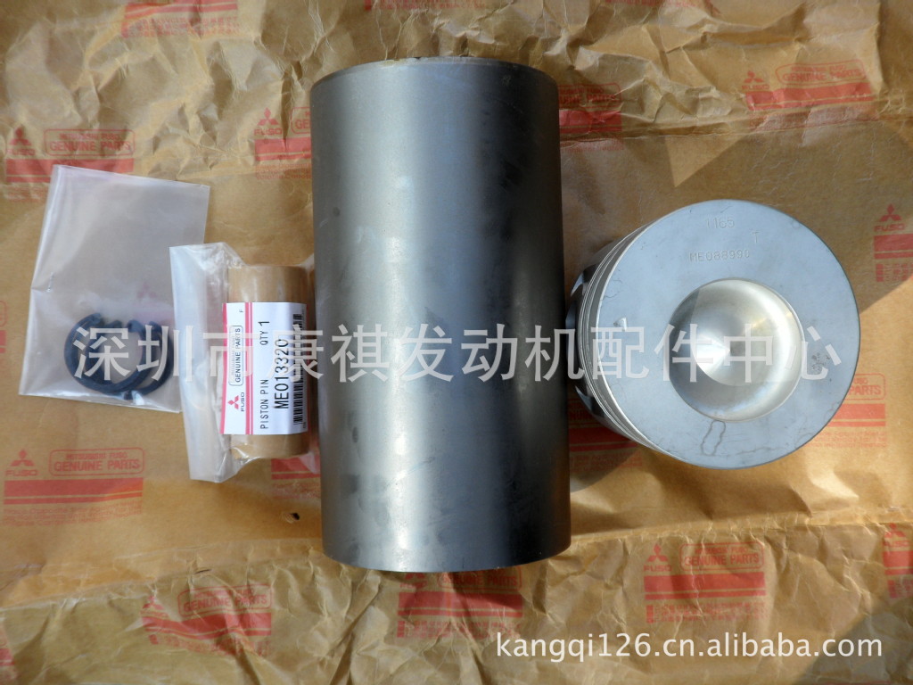 三菱柴油机配件4D34发动机缸套组件