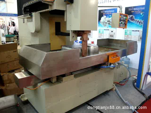 洗物盆滚焊机，数控滚焊机，全自动滚焊机，不锈钢滚焊机