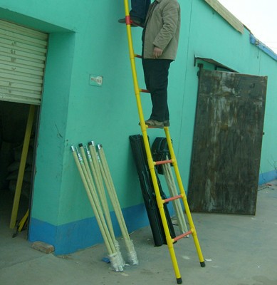 定做圆管绝缘梯 4米圆管梯 玻璃钢圆管梯子百鼎4米单直梯玻璃钢梯