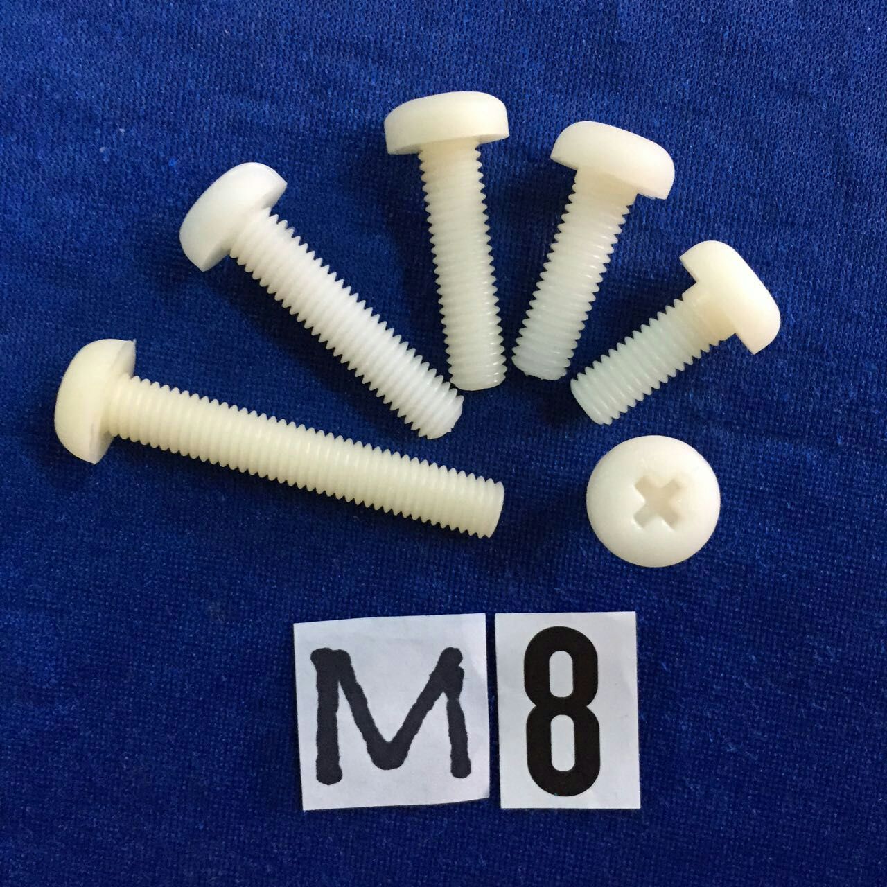 厂家供应塑胶圆头十字螺丝尼龙螺丝螺栓圆头十字盘头螺钉厂家现货