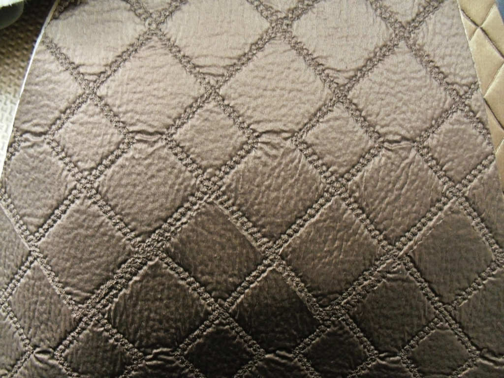 义乌国际生产资料市场宝辉皮革现货供应 装饰  软硬包皮革0.8厚