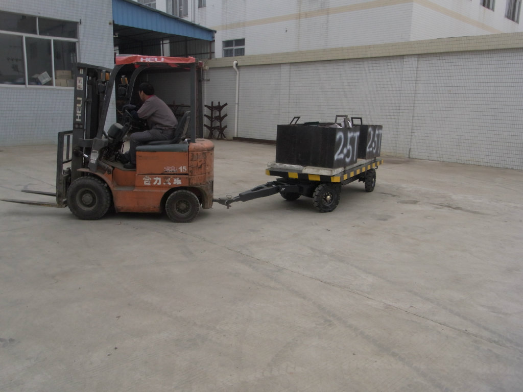 厂家直销质优价廉3T拖车 全挂式平板拖车