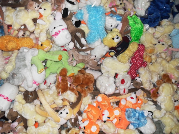 大量库存10cm左右小毛绒玩具各种挂件类杂款外贸尾单款式多价优|ms