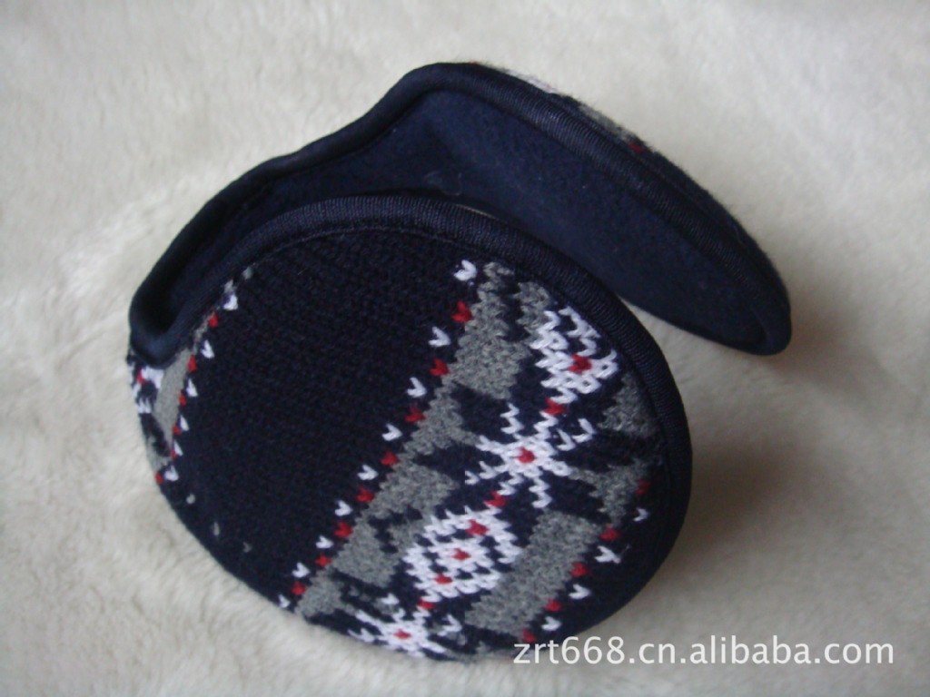 厂家供应各种保暖耳套、优质保暖耳罩（可以按客户要求的花型）