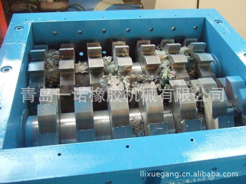 供应ZPS-900/1200型整胎破碎机/破胶机