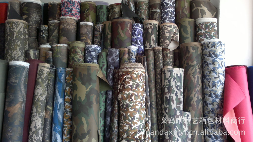 600D迷彩牛津布现货600D迷彩PVC涂层布厂家直供产地货源可定制