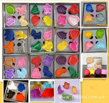 4 sets 3D three-dimensional Biscuit mold Cake decorate Hand-made Baking Tools wholesale