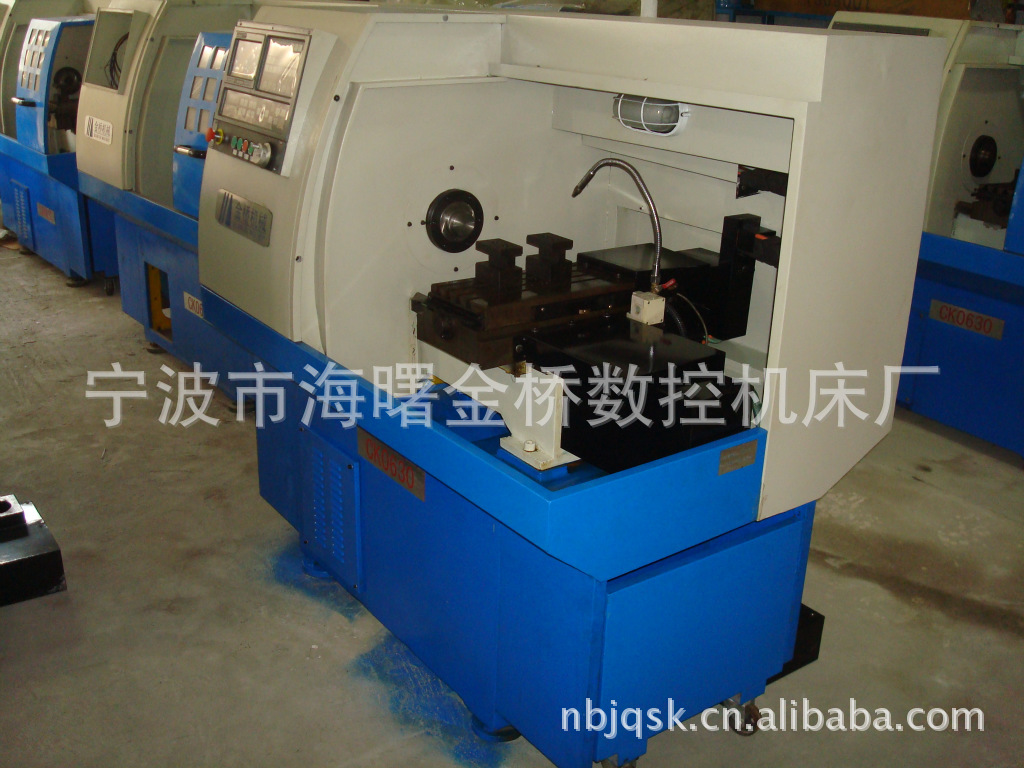 批量供应台湾技术团队主创 精密数控仪表车床