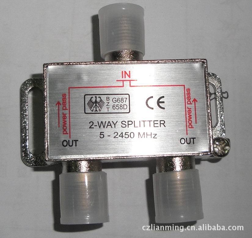 2 WAYS 5-2450MHZ 220/230V 50-60HZ卫星电视分支分配器  GT-WF01