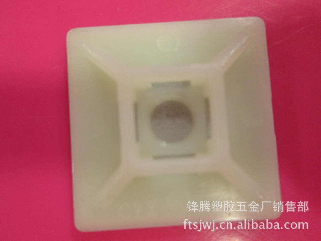 批发供应优质背胶式电线固定座HC-102