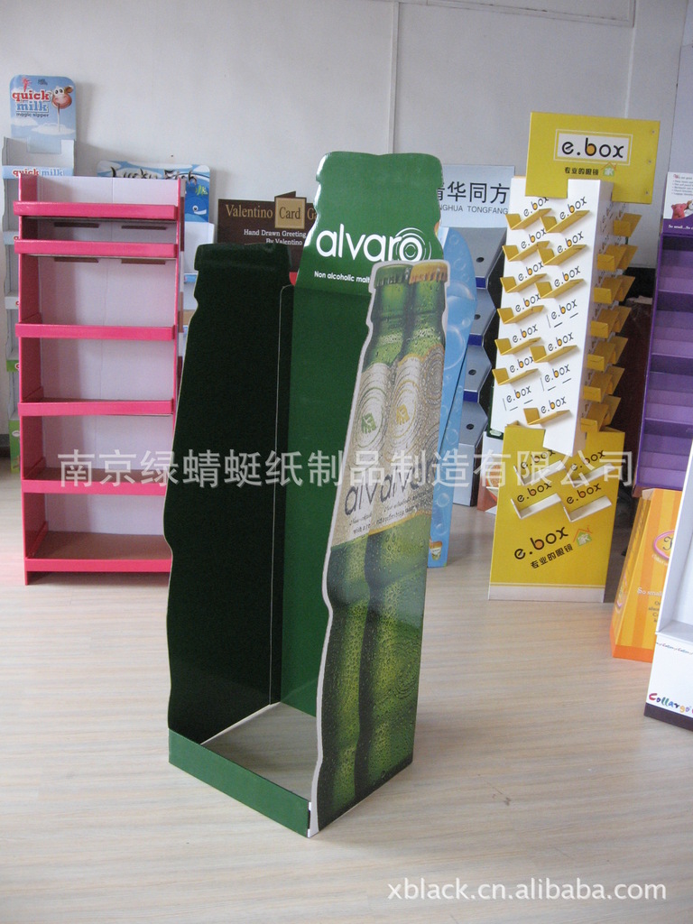 瓶装啤酒、饮料等纸促销架、纸展示架、纸陈列柜