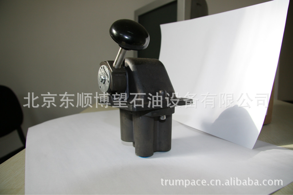 三位四通气控换向阀  气控控制 司钻房 司钻箱 XJ修井机 ZJ钻机