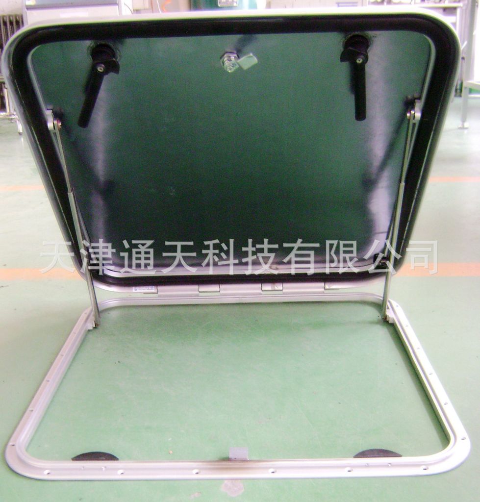 高质量优材质游艇铝板天窗