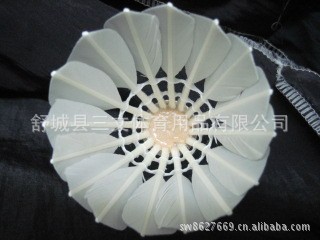 批发安徽鸭弯拉直全园羽毛球粗杆耐打稳定球馆体育训练比赛|ms