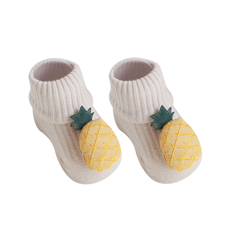 Calcetines para niños primavera y otoño dibujos animados fruta doble aguja bebé calcetines de algodón bebé antideslizante calcetines de piso cabeza de costura hecha a mano al por mayor