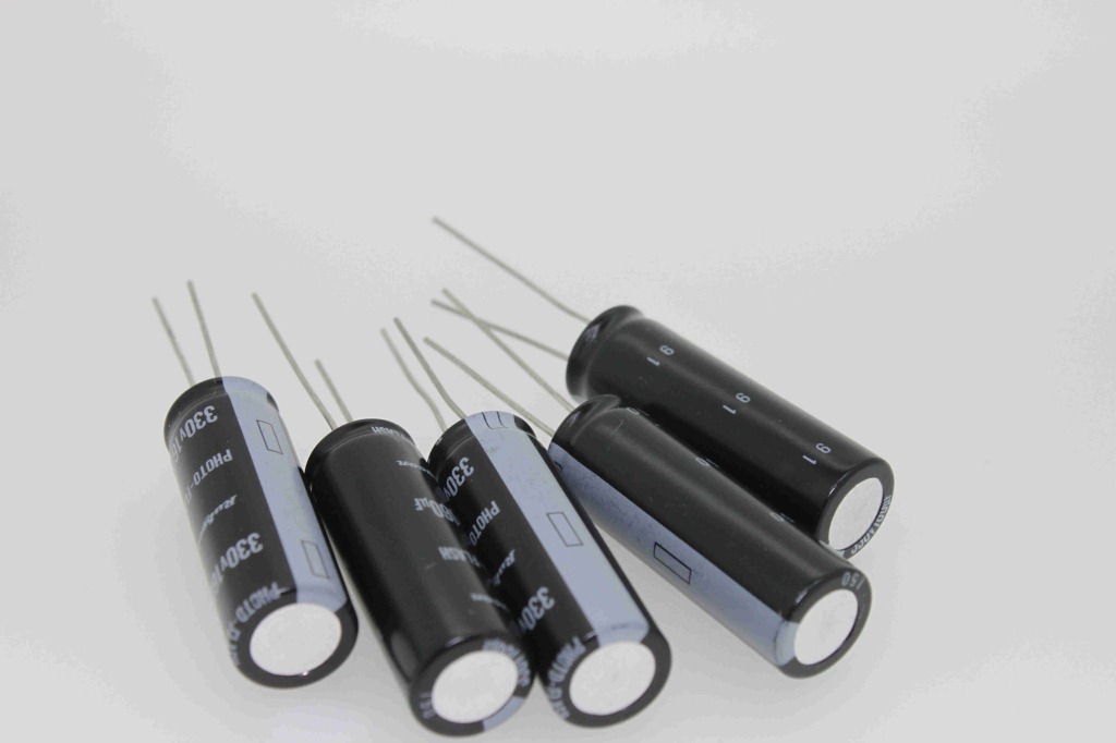 供应RUBYCON电解电容450V30u