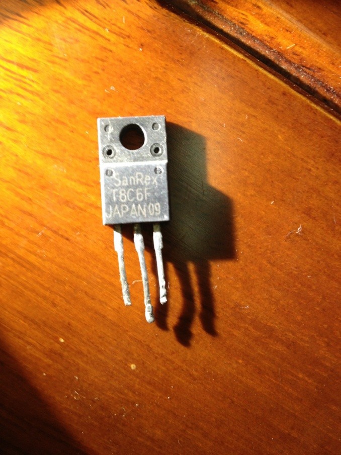 专营三极管批发T8C6F T8双向可控硅 仪器测试 质量保证