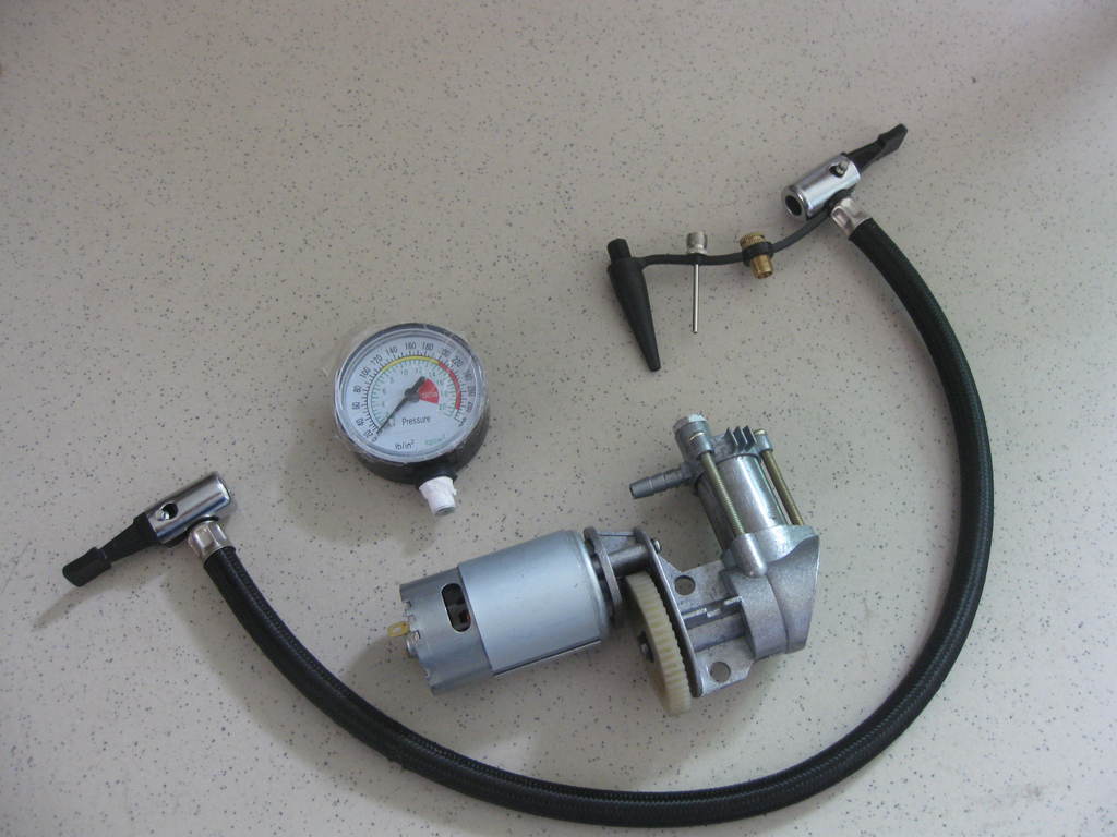 批发供应气泵机芯配件 可来样定制车载充气泵机芯 充气泵配件