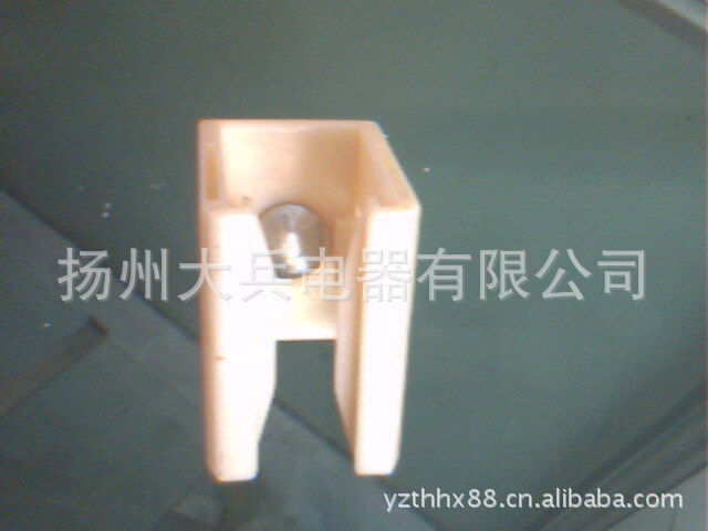 供应H型200A铜滑线,滑线悬吊架，滑线连接器，集电器头200A