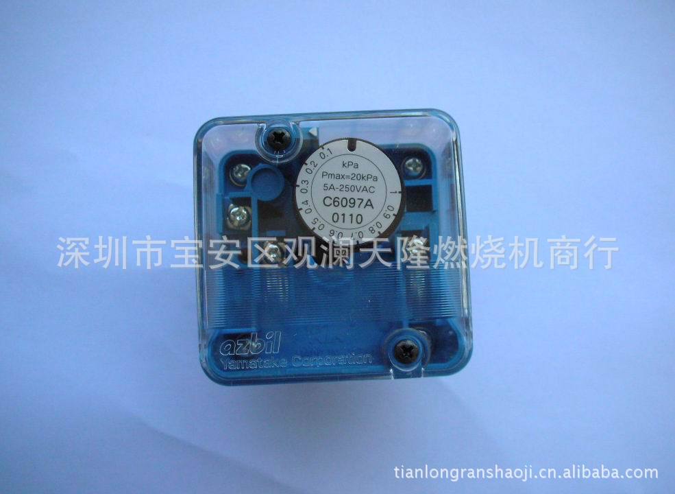 销售日本azbil山武C6097A 0110空气压力开关