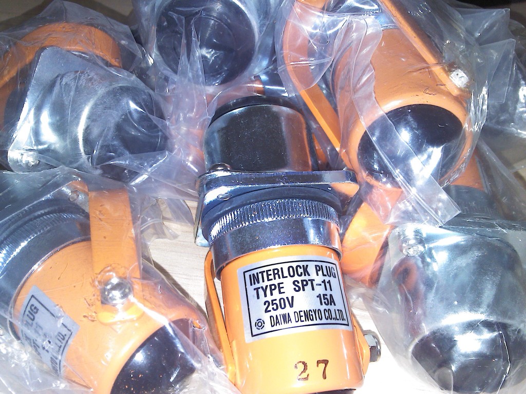 现货供应SPT-11，日本原装进口DAIWADENGYO安全插销，安全开关。