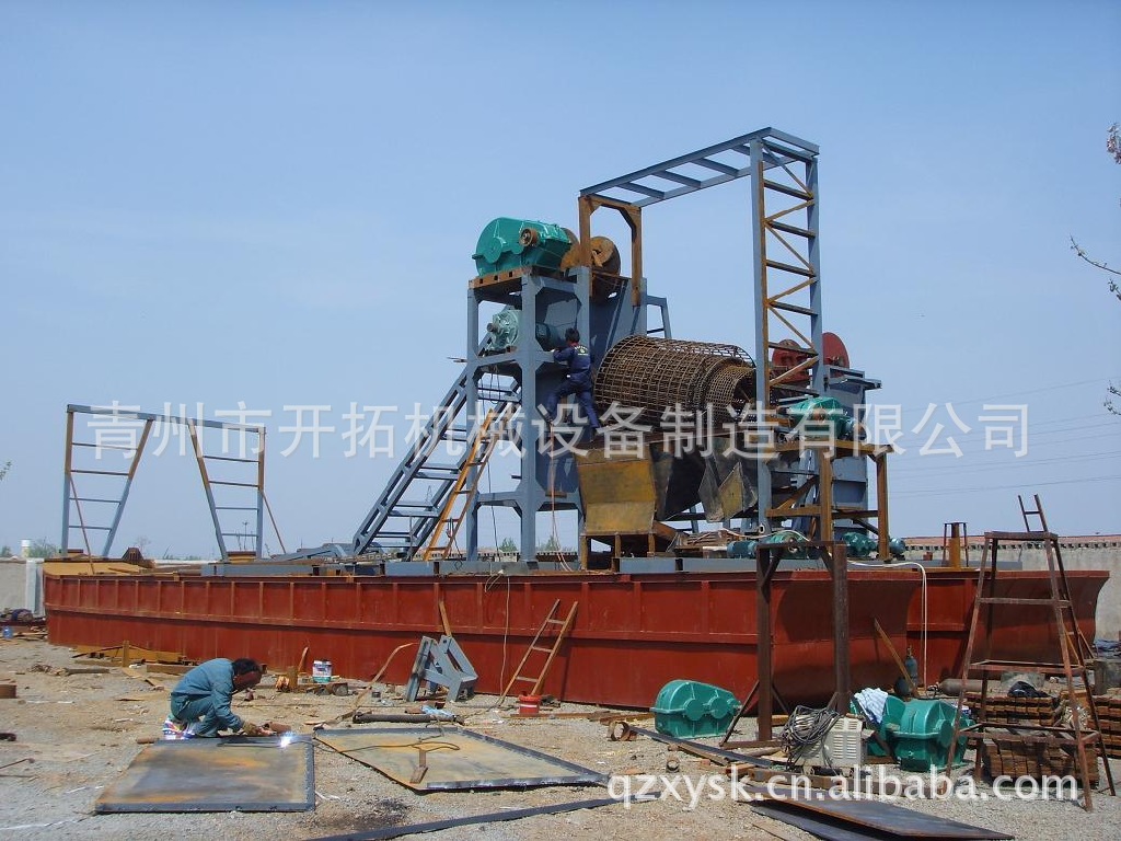 厂家直销挖沙船 双排斗大功率挖沙船 挖砂船 挖沙挖砂机械设备