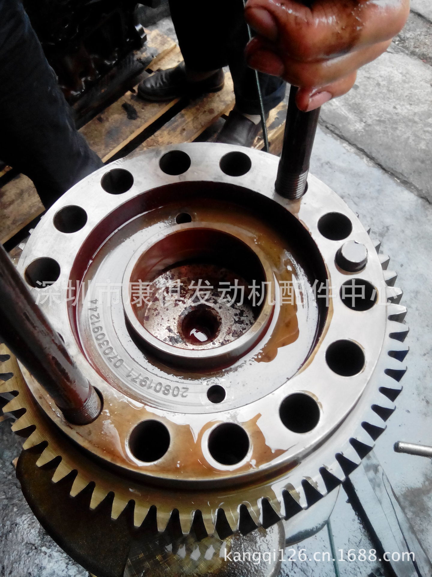 供应工程机械沃尔沃D13发动机拆车件20801971曲轴