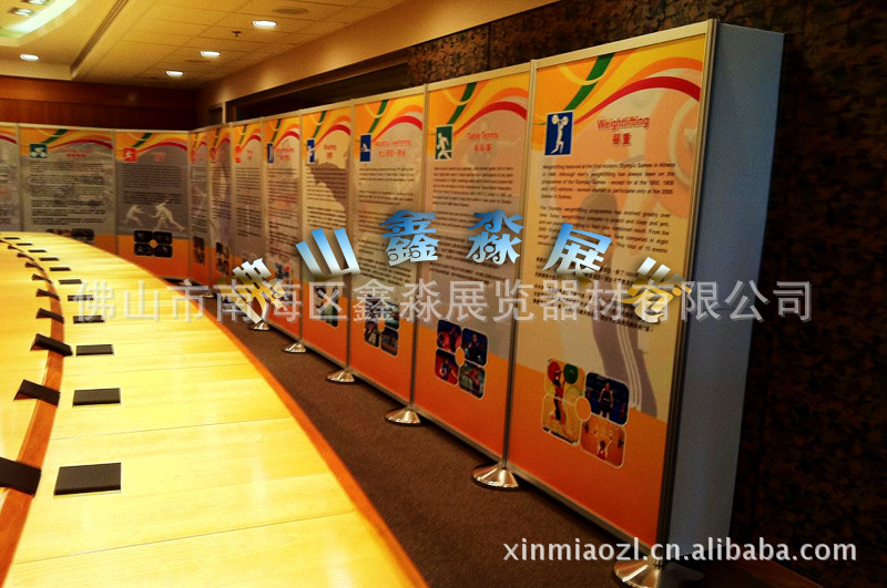 ������˫������չ�� �۵�չ�� �����ӵ�����װչ�峧�Ҷ���