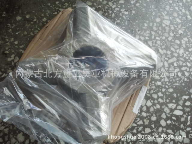 特雷克斯TEREX3303 3305用09008382桥间差速器十字轴