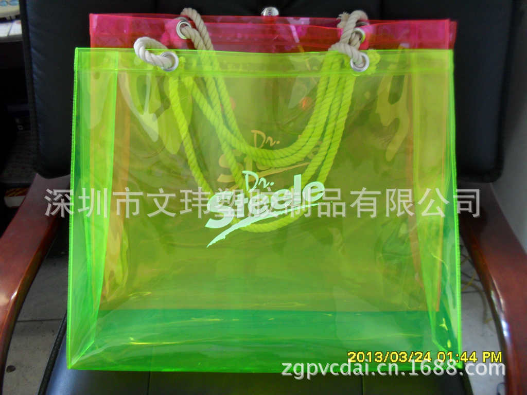 厂家供应pvc袋pvc礼品袋pvc手提袋pvc购物袋pvc沙滩袋pvc肩袋