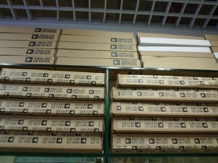深圳原装现货，价格以询价为准。AD9712BTE/883B