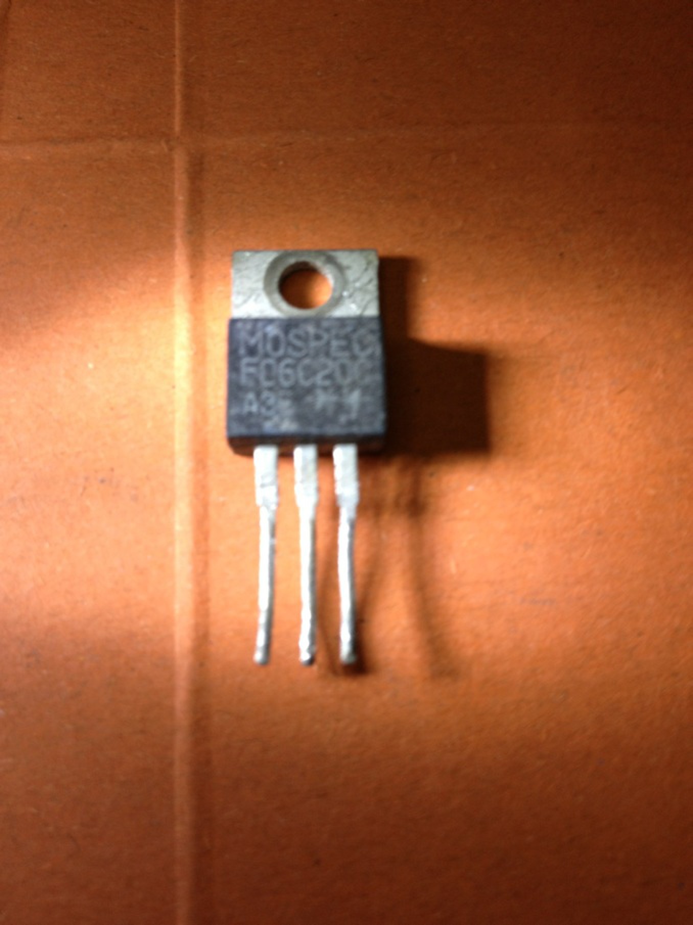 专营三极管批发F06C20C 质量稳定