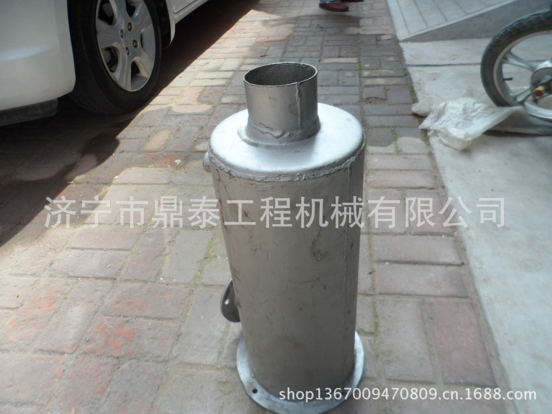 山推推土机配件 山推SD22推土机 消音器  6711-11-5711