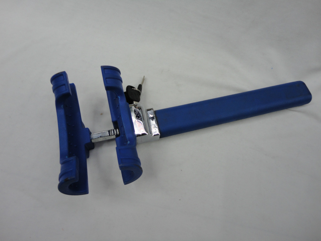 Factory direct car anti-theft lock car front car lock steering wheel lock T-type car steering wheel lock wholesale