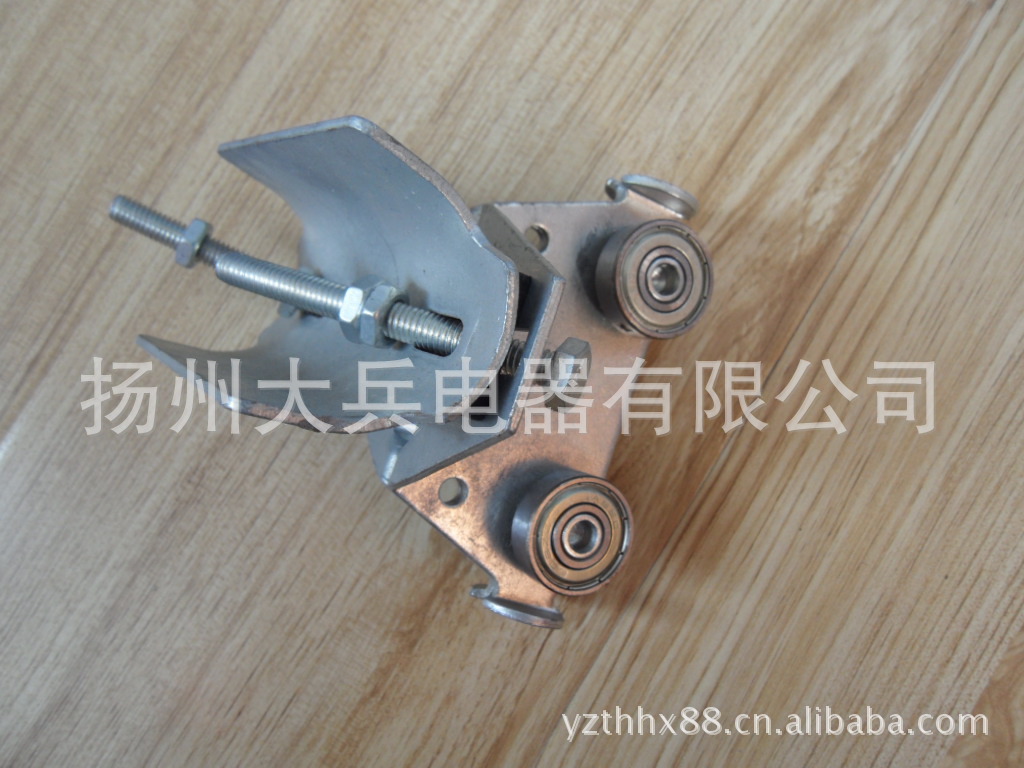 软电缆悬挂装置X4J4