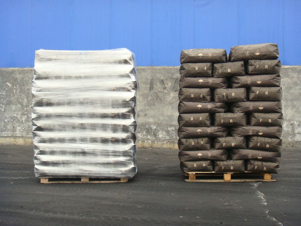 厂家供应山西色素炭黑18790761856山西化纤母料用炭黑FR910碳黑