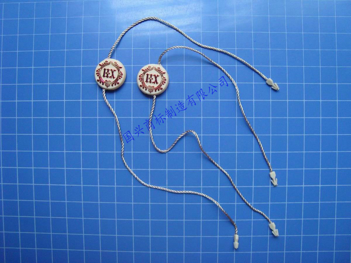 因为专注所以专业 可定0LO衫服装吊粒 欢迎咨询