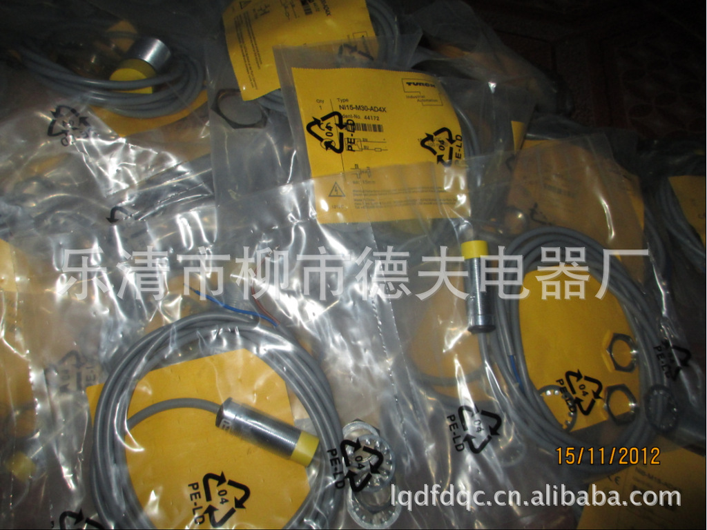 抗干扰供应 进口宜科德夫电感式接近开关 Ni8-M18-RD4X德夫抗干扰