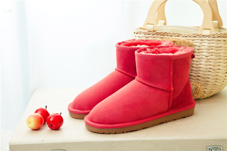 1050113605_1793995830