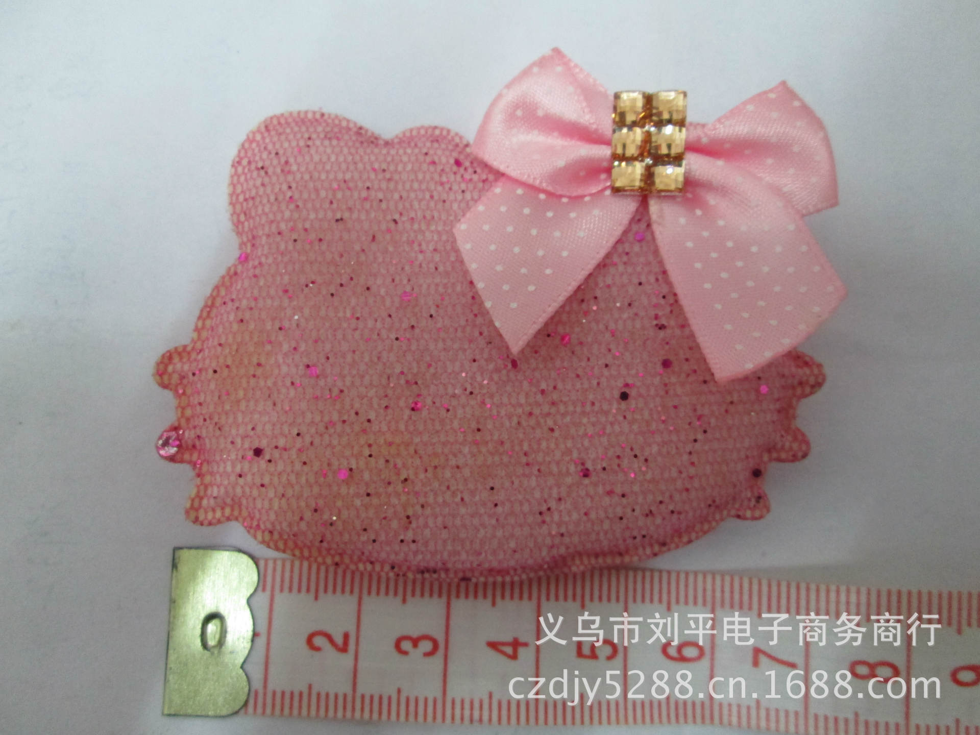 供应超声波压花 KT猫 各种形动物花 玩具配件 衣服配件