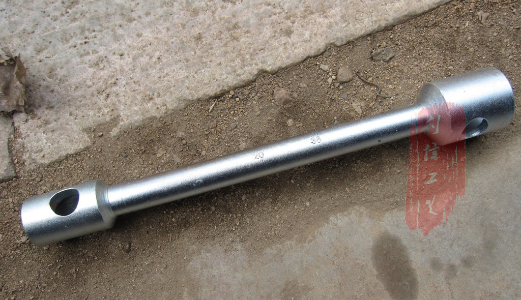 轮胎套筒 30-33 轮胎扳手 专业批发汽车工具