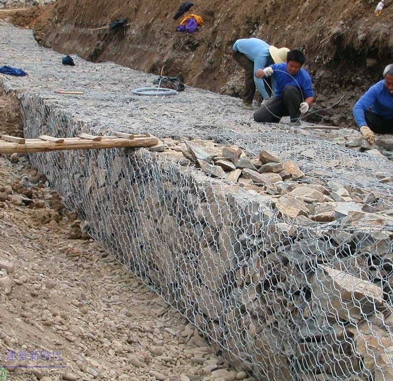 石笼网厂家生产质优价廉的石笼网 格宾网 铅丝石笼网