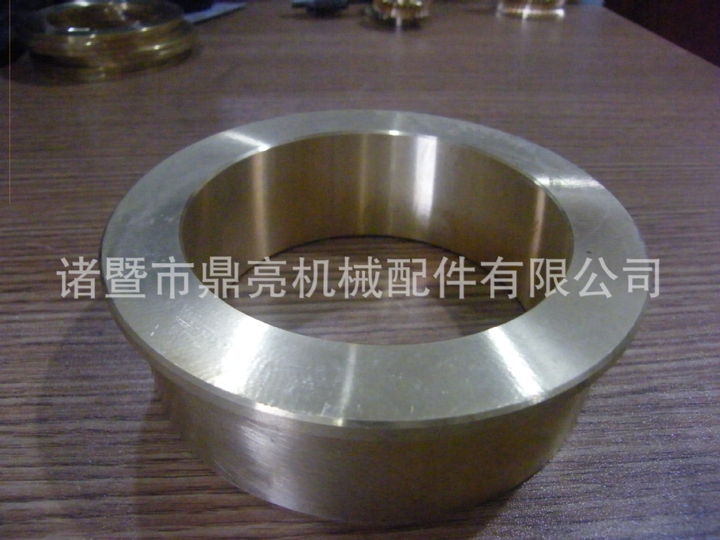 厂家100MM直销法兰铜套