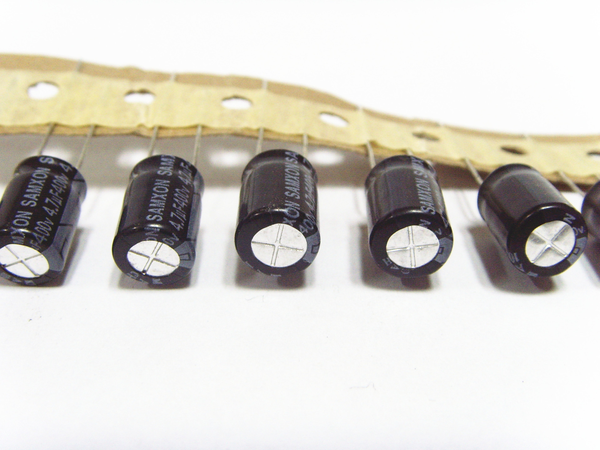 原装正品 400v47uf铝电解电容器 体积16*25